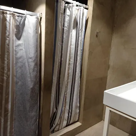 Hostel Residencia Esportiva Els Isards *