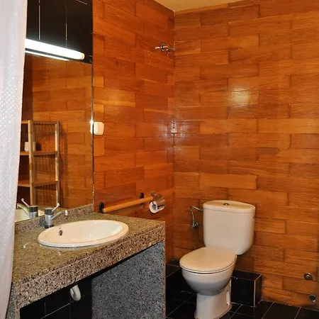 Residencia Esportiva Els Isards Hostel