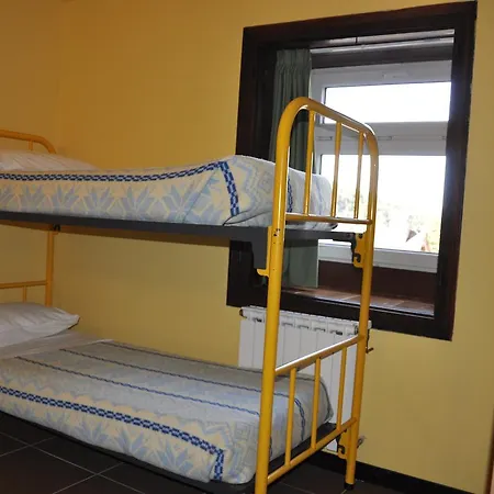 Hostel Residencia Esportiva Els Isards *
